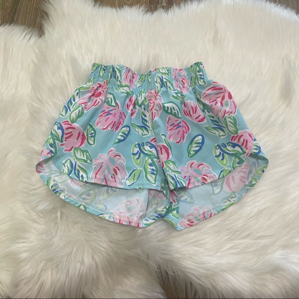 Azarhia Steph Print Shorts Size Youth Medium 8/10